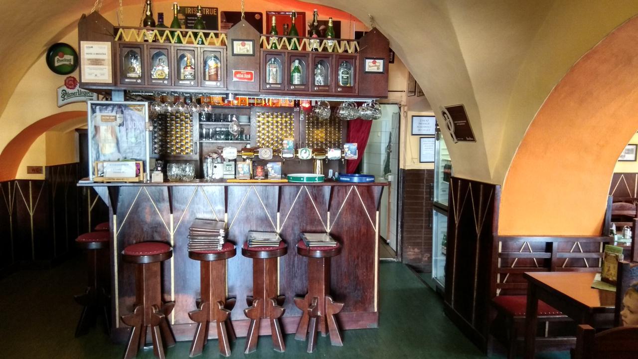 Hotel U Broucka Nové Město nad Metují Екстериор снимка